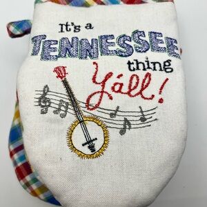 Tennessee Y'all Embroidered Oven Mitts- White with Multi-Color Trim